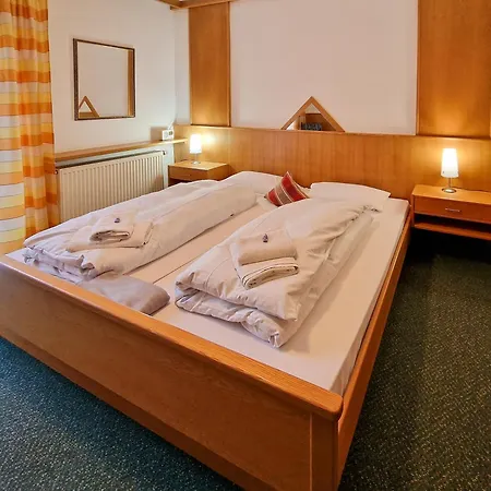 Bayerischer Wald Hfvi מלון Neukirchen (Lower Bavaria)